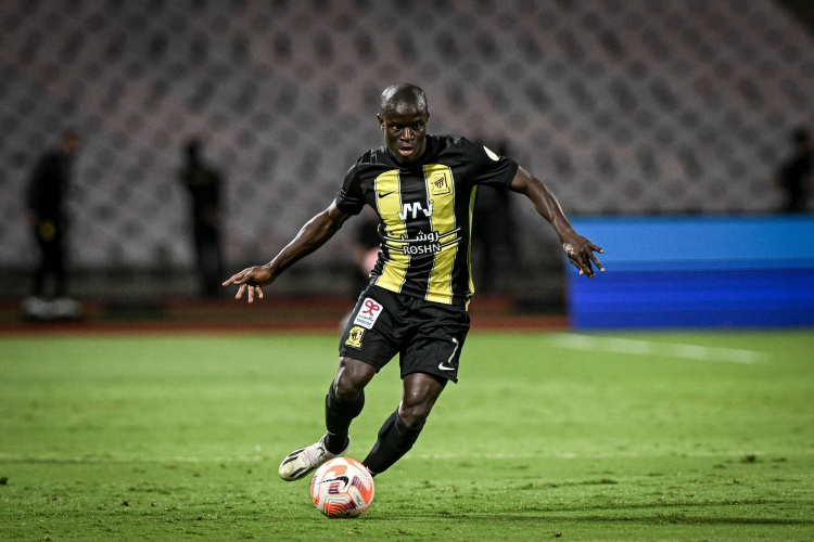 九游中国-土媒：吉达联合为坎特标价1500万欧，费内巴切不愿付，双方还在谈