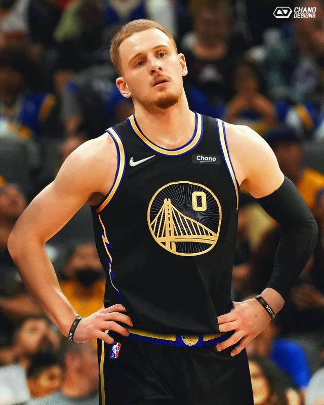 1656735758227084232.jpg FWntSHFUsAABErb.jpg